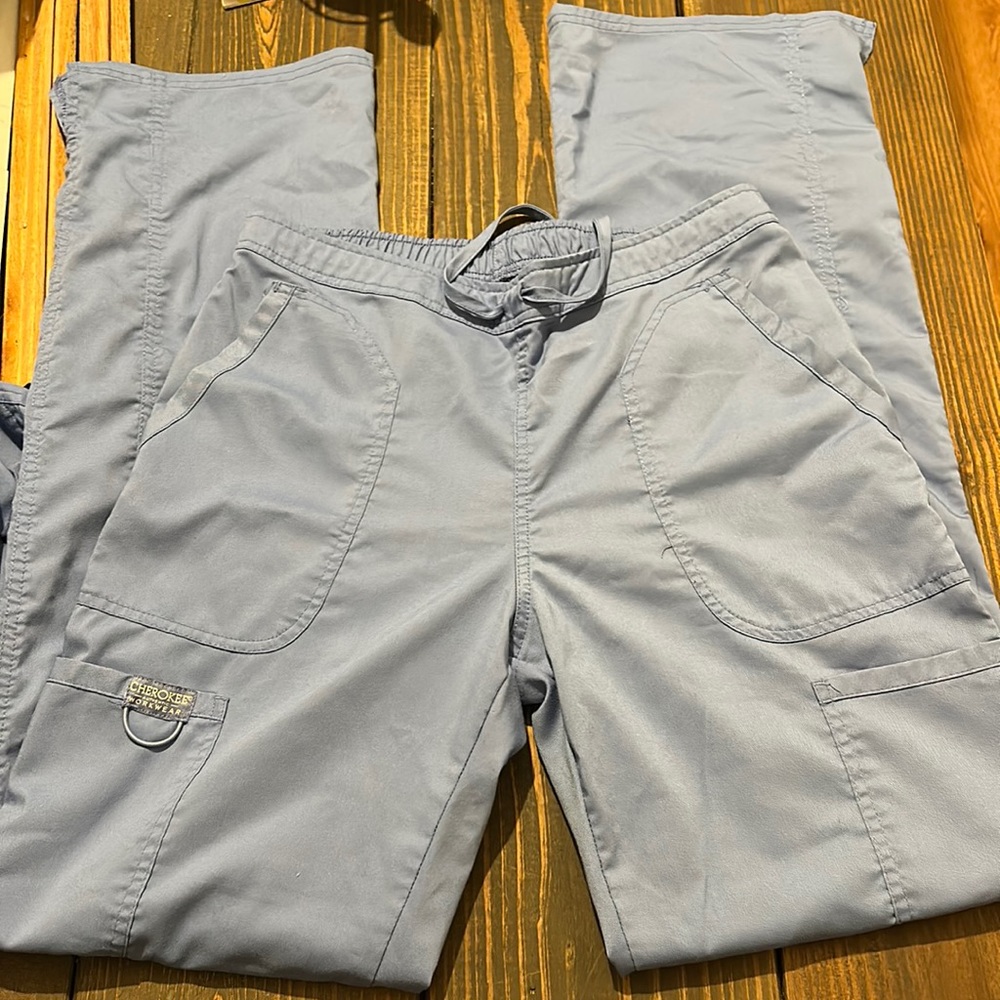Scrub top and pants